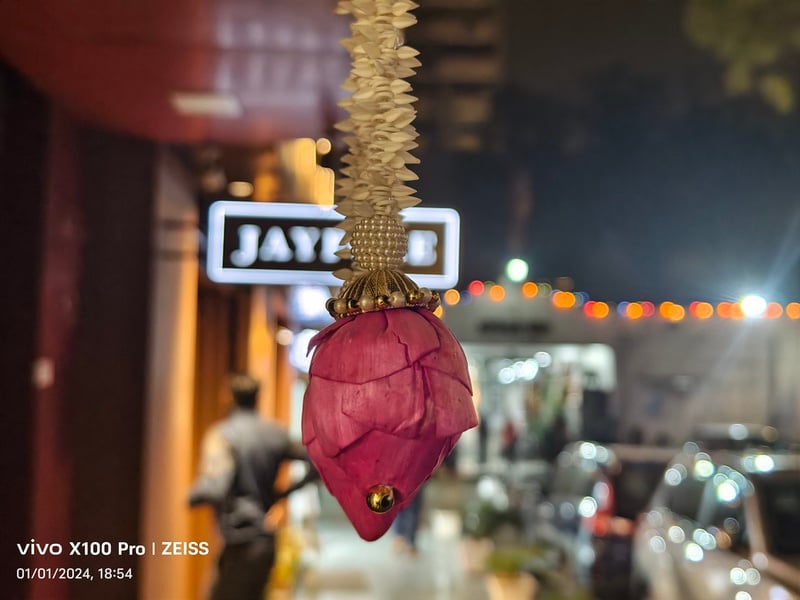 img 20240101 185410 vivo x100 pro review: a flagship with a photographic soul - img 20240101 185410