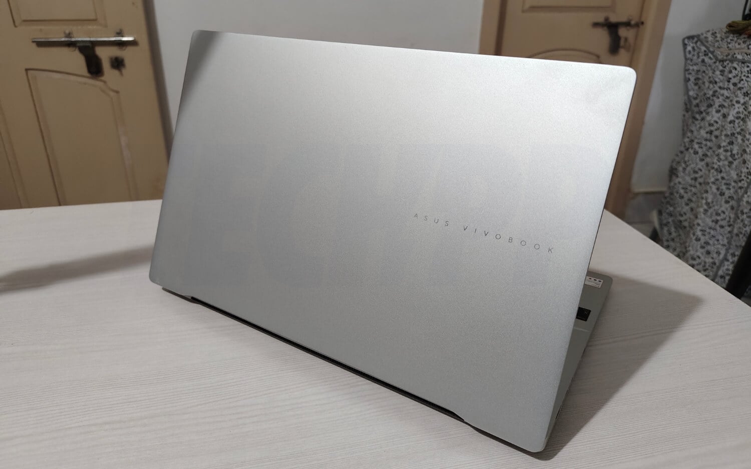 ASUS Vivobook S15 S5507 (Snapdragon X Elite) Review: Promising for
