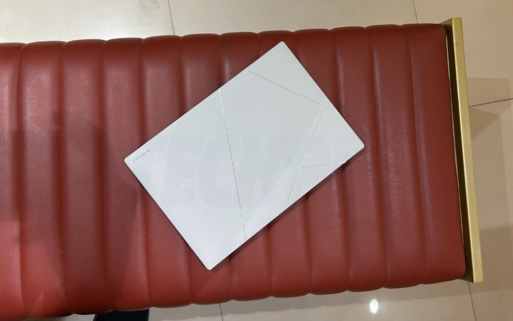 Asus S14 laptop