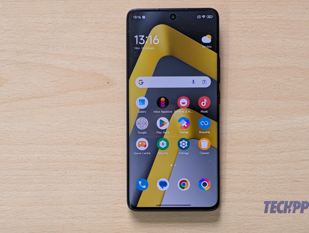 Poco M8 display