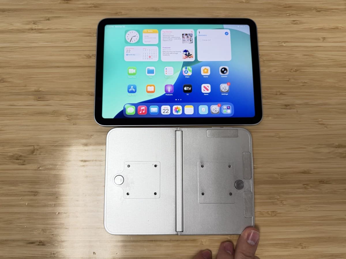 iPhone Fold vs iPad mini