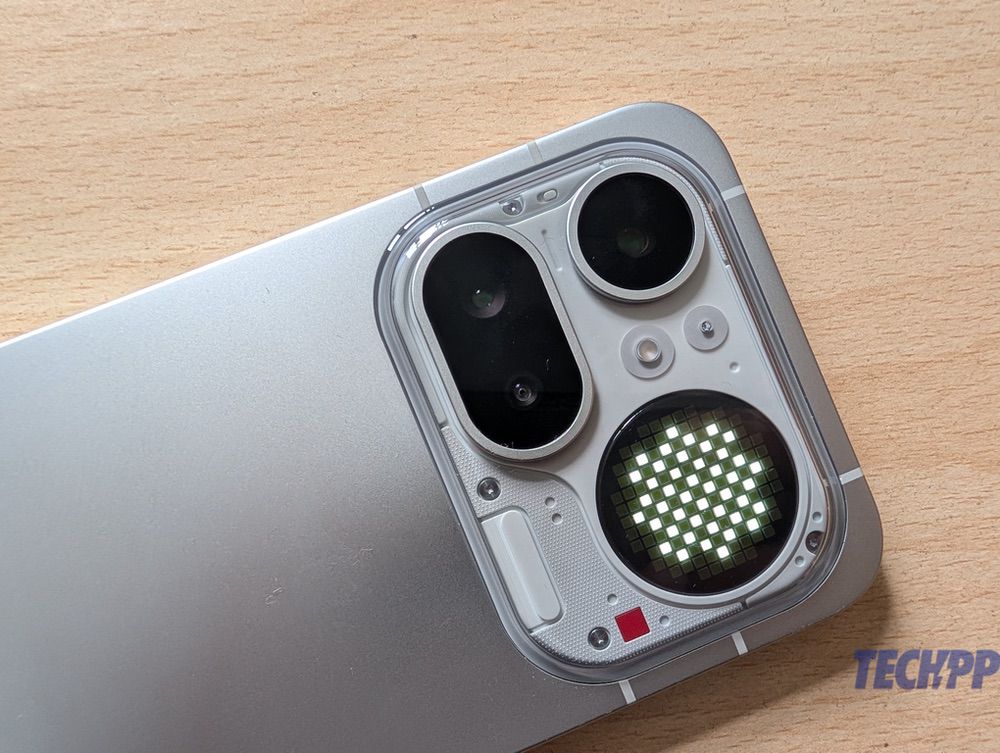 Nothing Phone (4a) Pro design